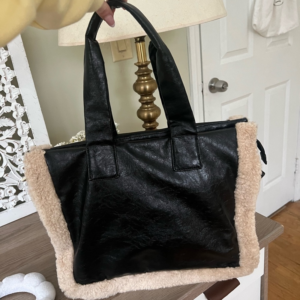 Vince camuto bag